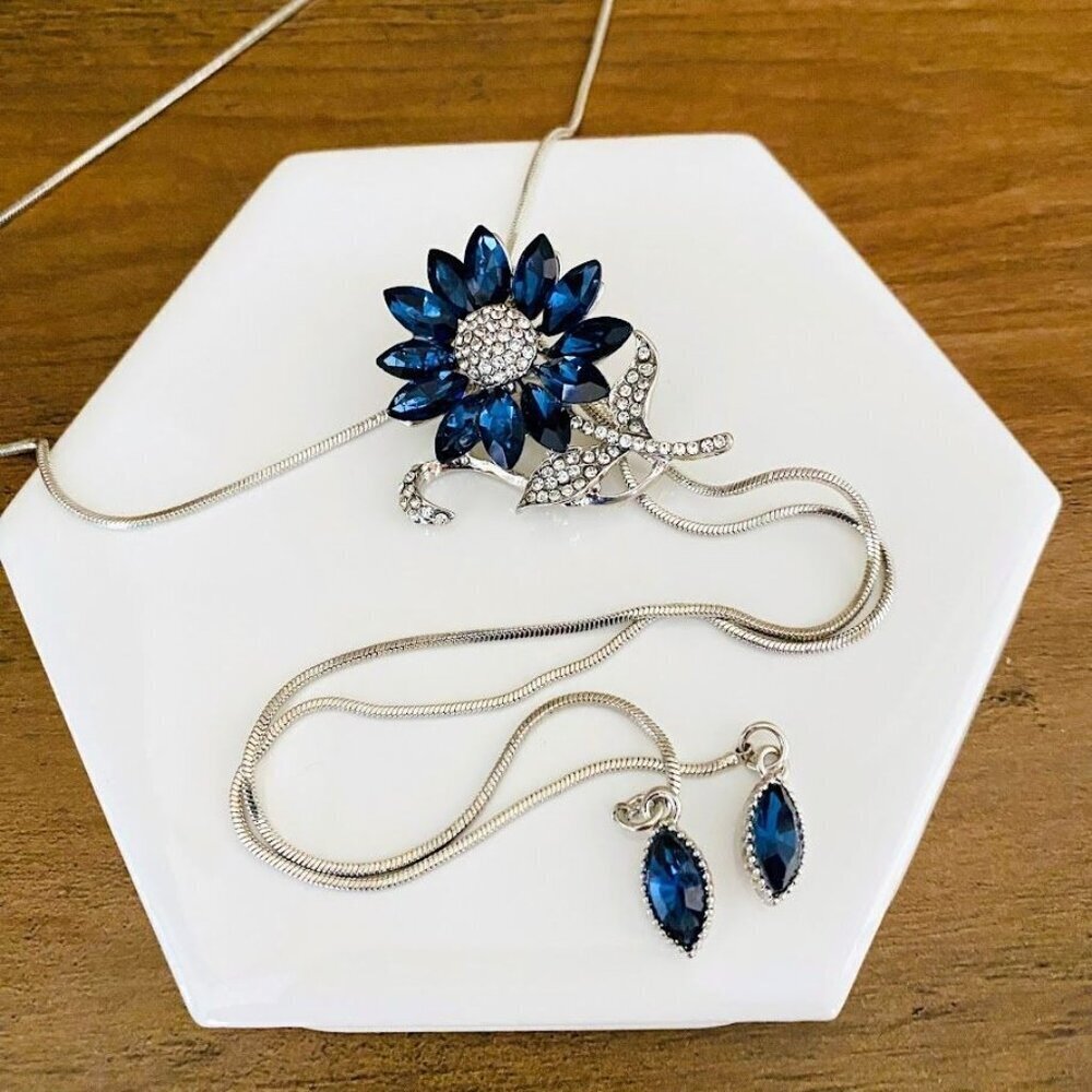 Bling Queen CZ Simulated Sapphire Sunflower Sliding Pendant Necklace - Picture 9 of 9